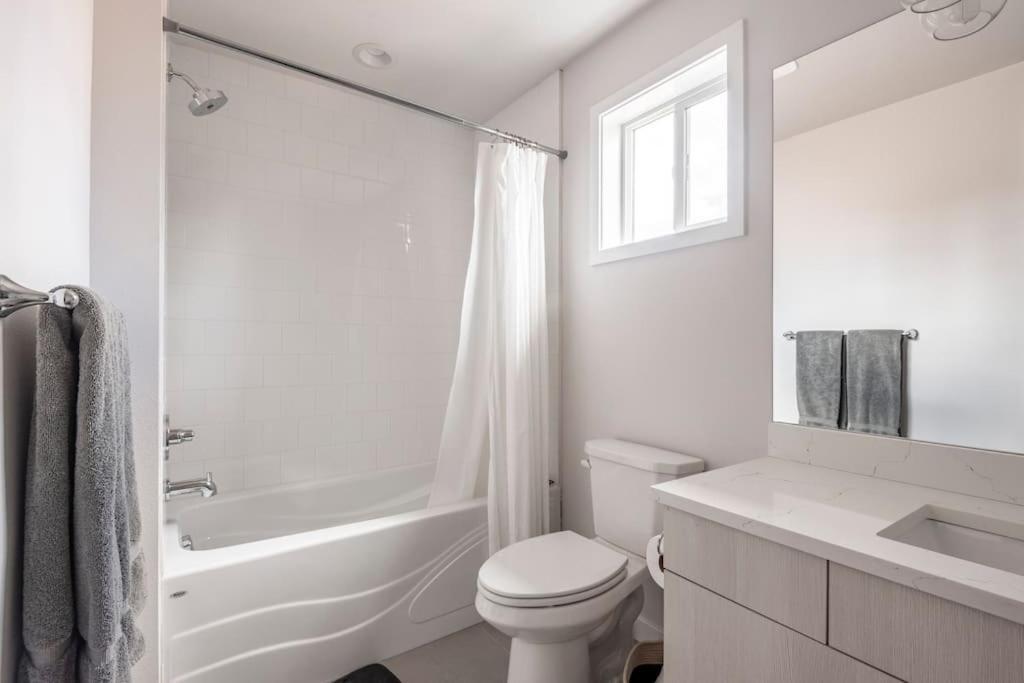Comfy Family Home, Walkable Neighborhood + Patio! Portland Eksteriør bilde