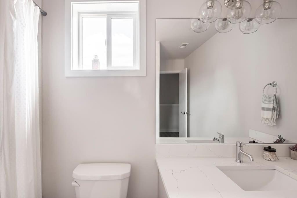 Comfy Family Home, Walkable Neighborhood + Patio! Portland Eksteriør bilde