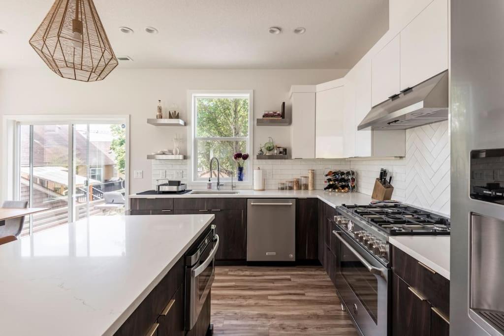 Comfy Family Home, Walkable Neighborhood + Patio! Portland Eksteriør bilde