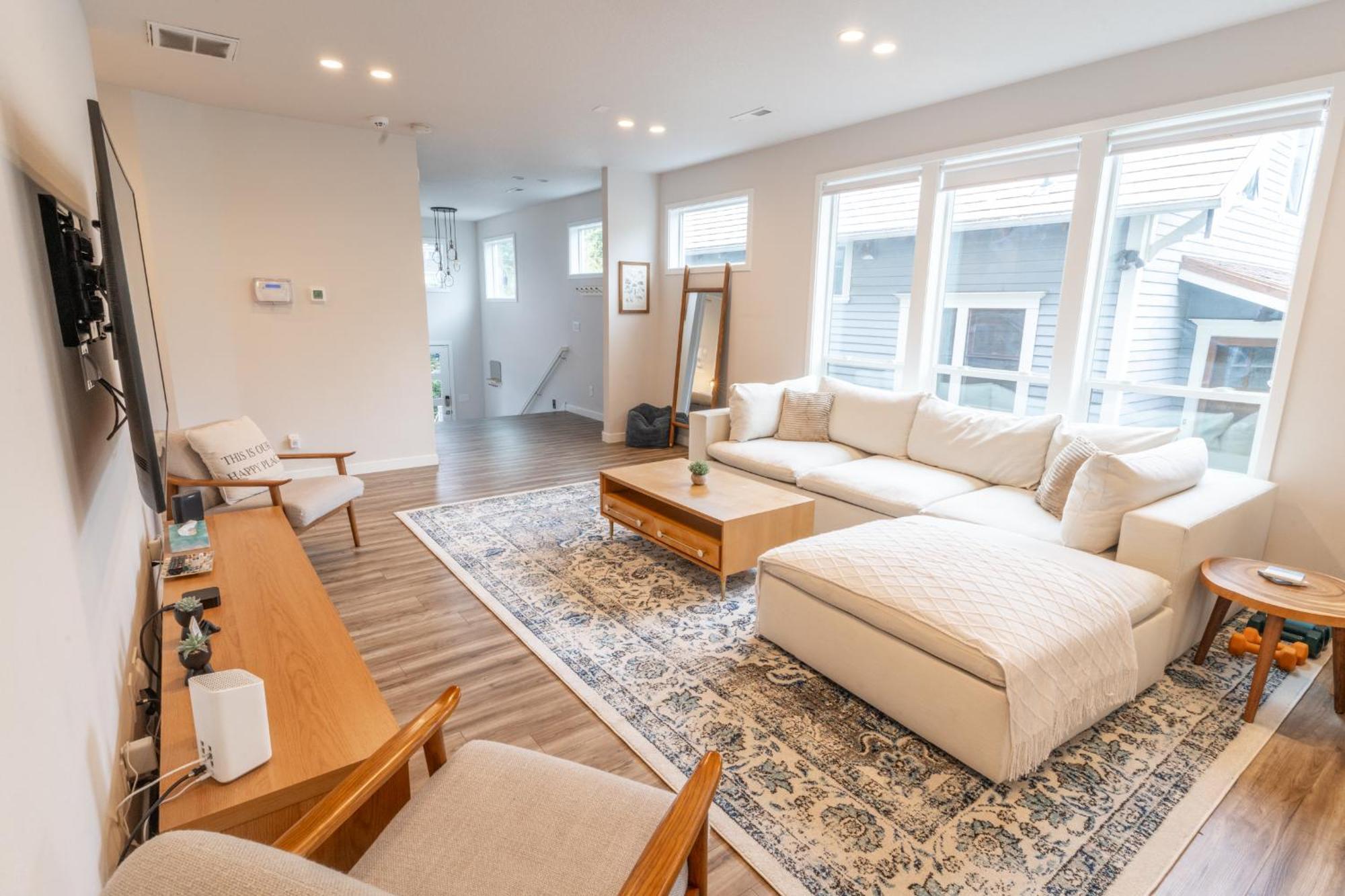 Comfy Family Home, Walkable Neighborhood + Patio! Portland Eksteriør bilde