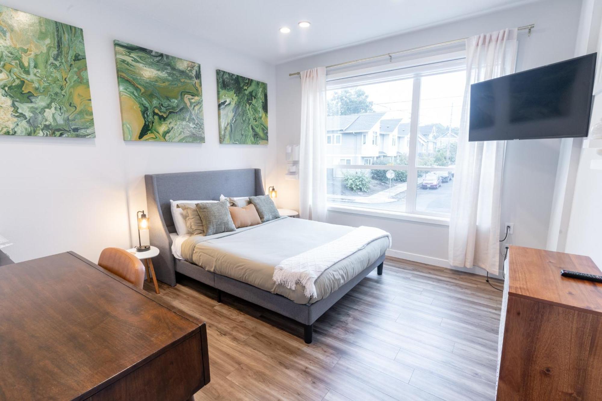 Comfy Family Home, Walkable Neighborhood + Patio! Portland Eksteriør bilde
